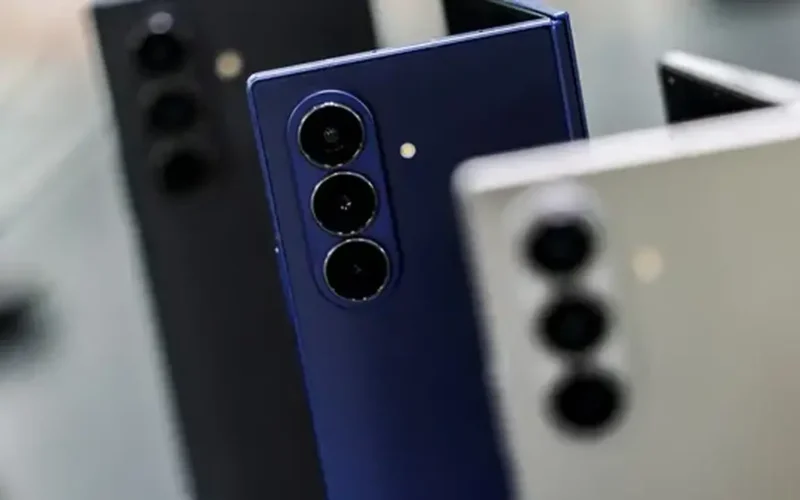 تفاصيل مثيرة حول سرعات شحن هاتفي سامسونج Galaxy Z Fold 8 وWide